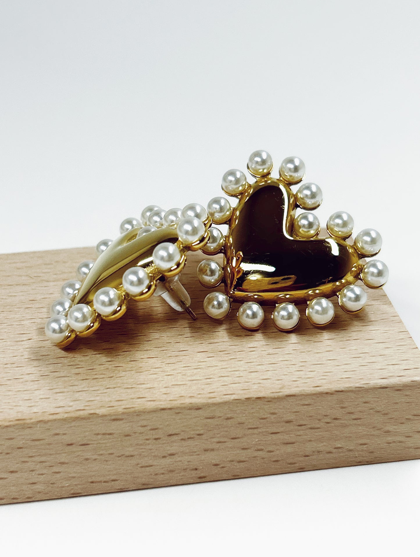 Loveme Earrings