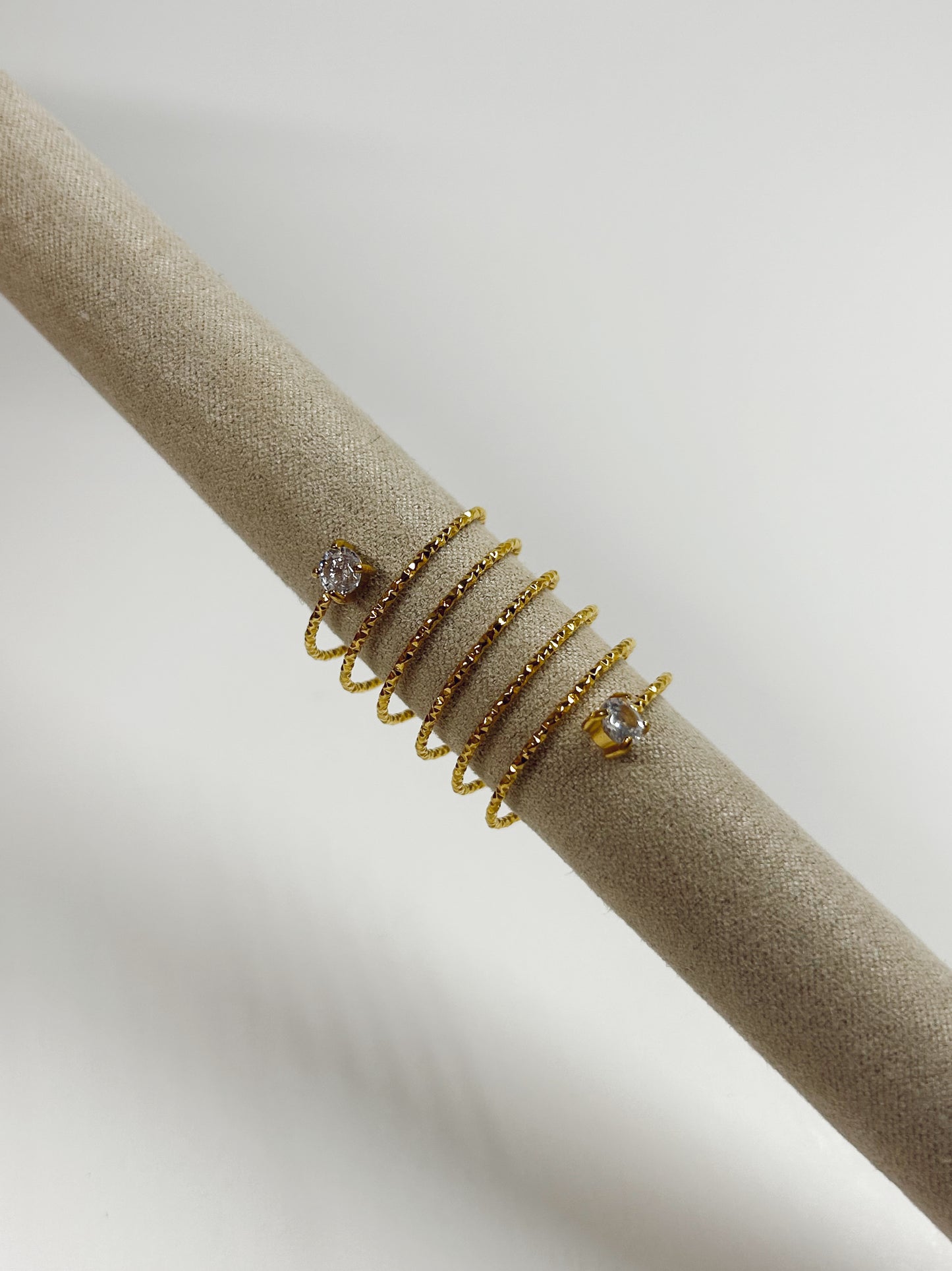 Twist Ring