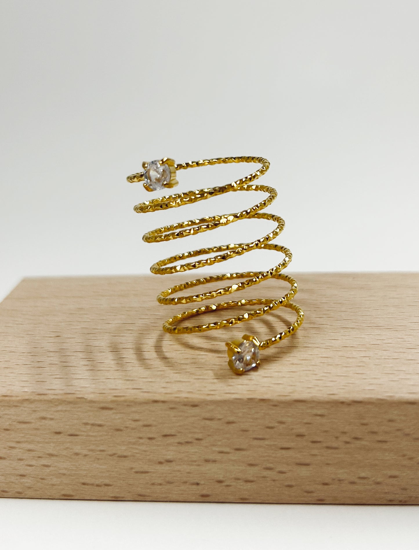 Twist Ring