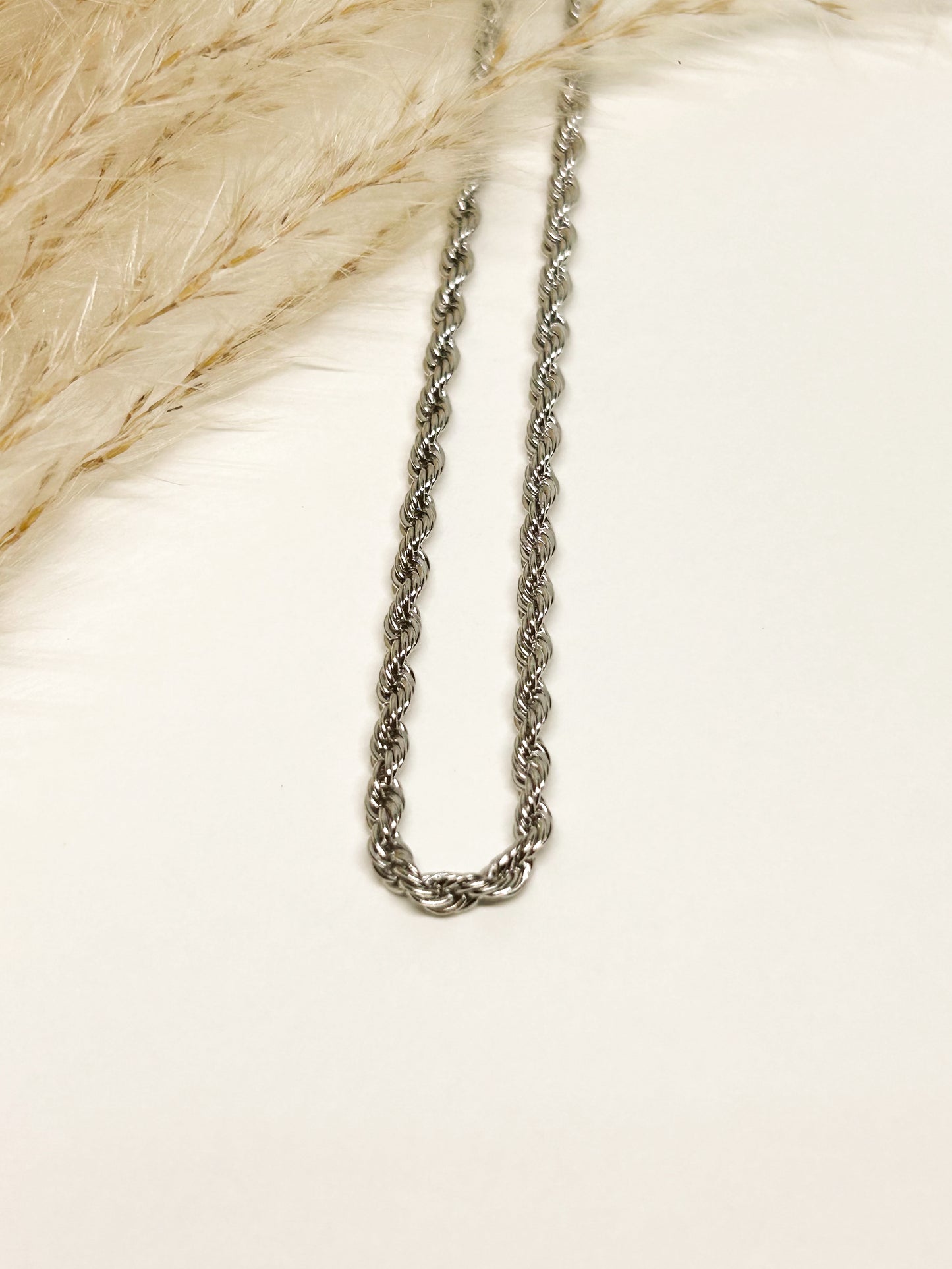 Amaya - Twisted rope necklace