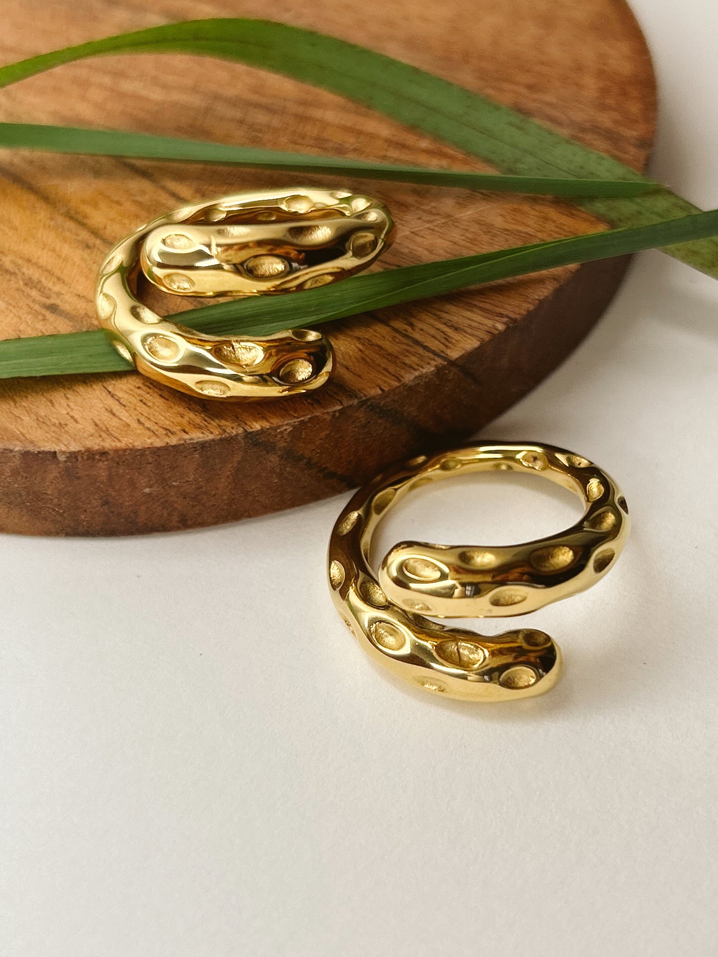 Mandy Ring