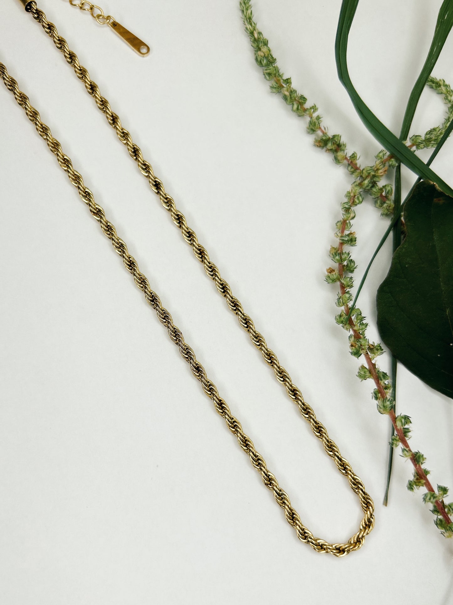 Amaya - Twisted rope necklace