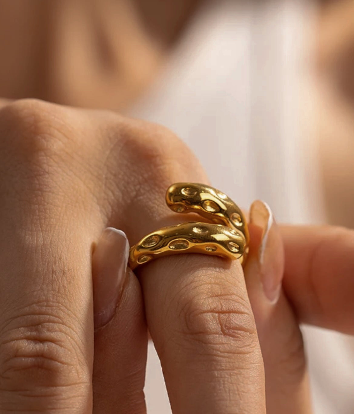Mandy Ring