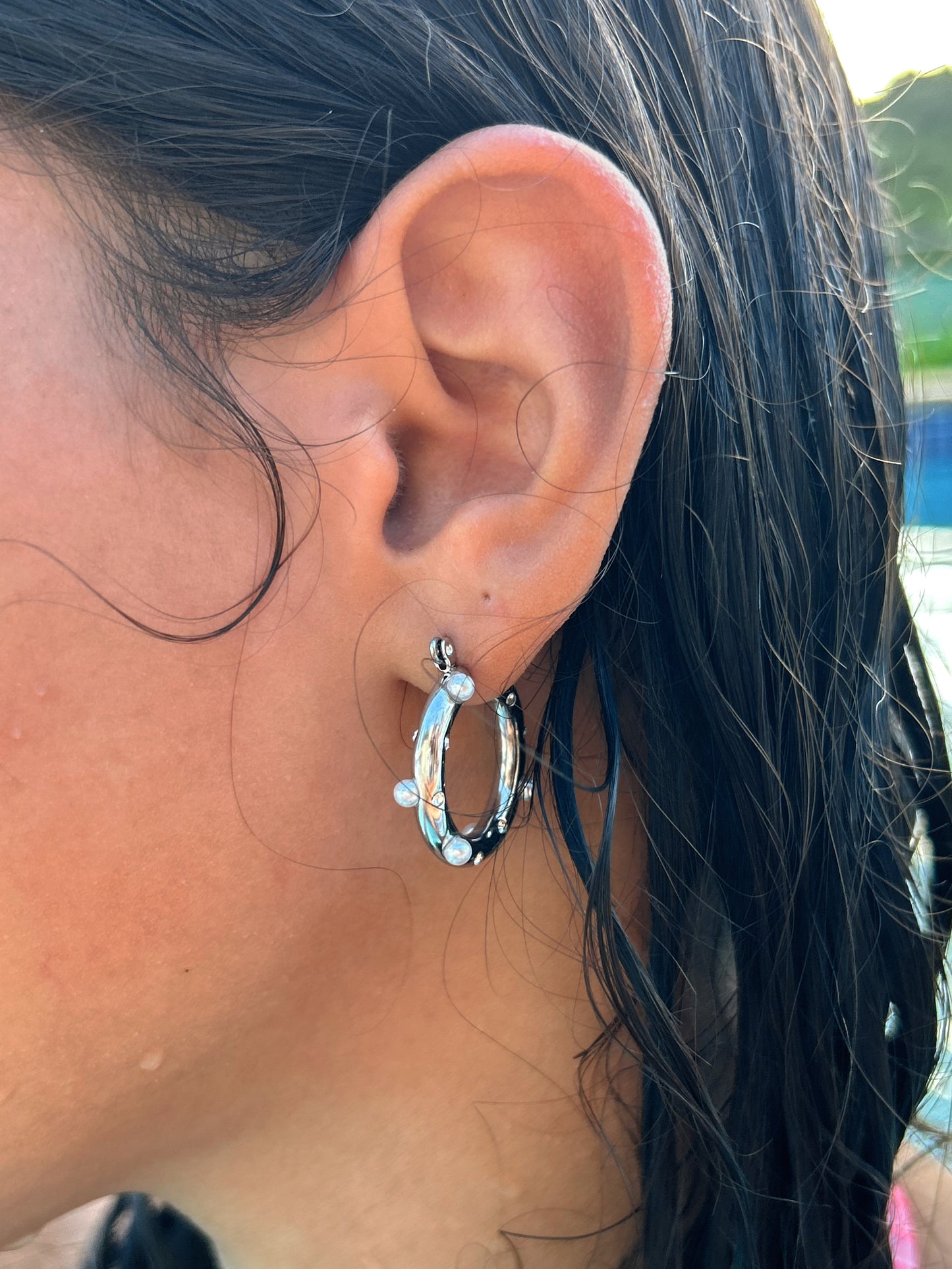 Silver Pearly Earrings