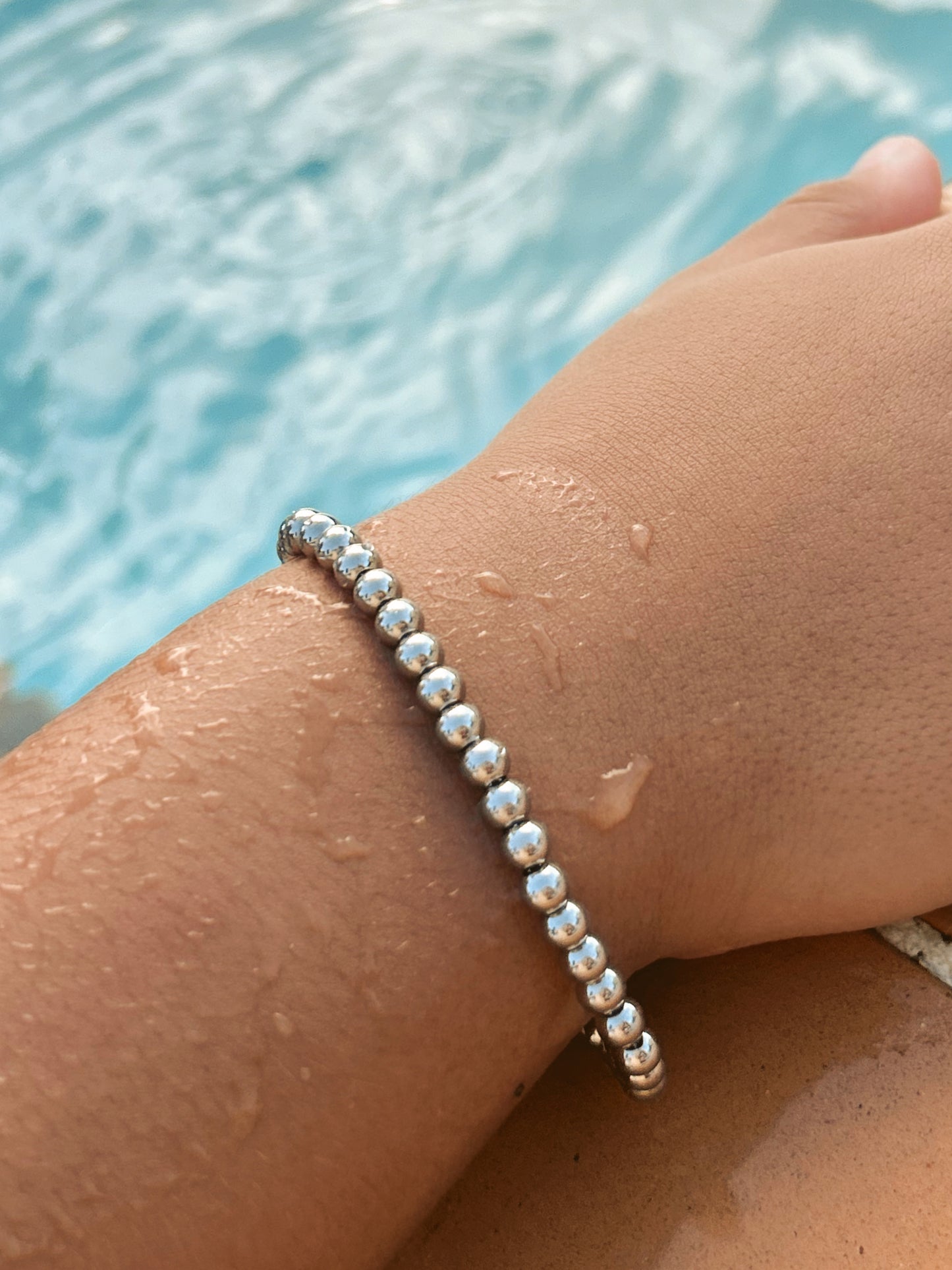 Cali - Silver Bracelet (Small Beads)