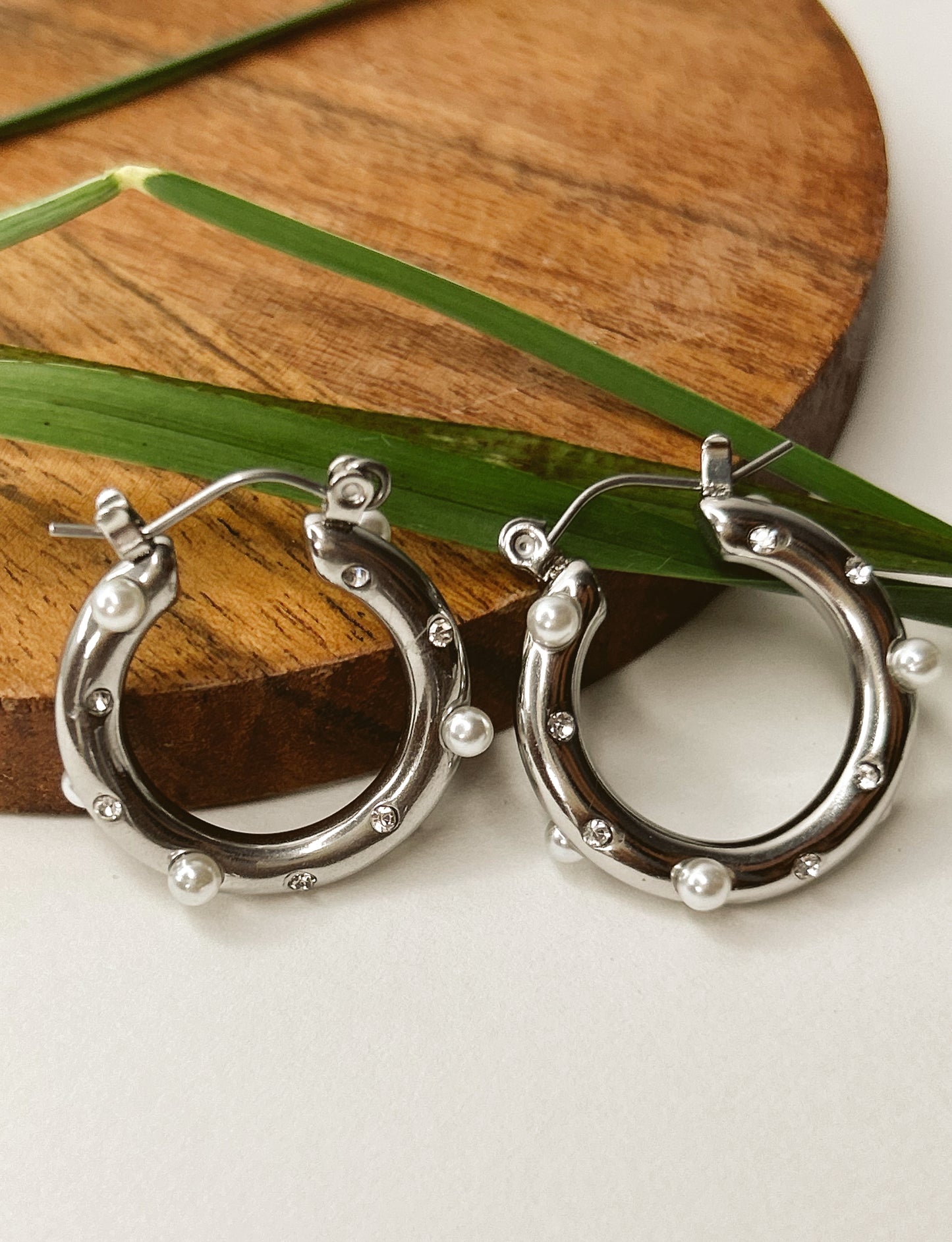 Silver Pearly Earrings