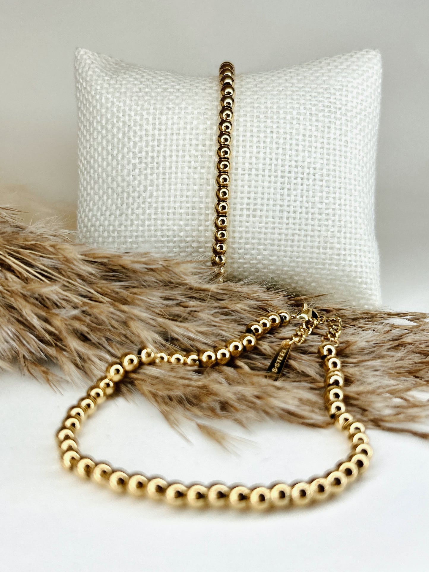 Ale - Beads (small) Bracelet