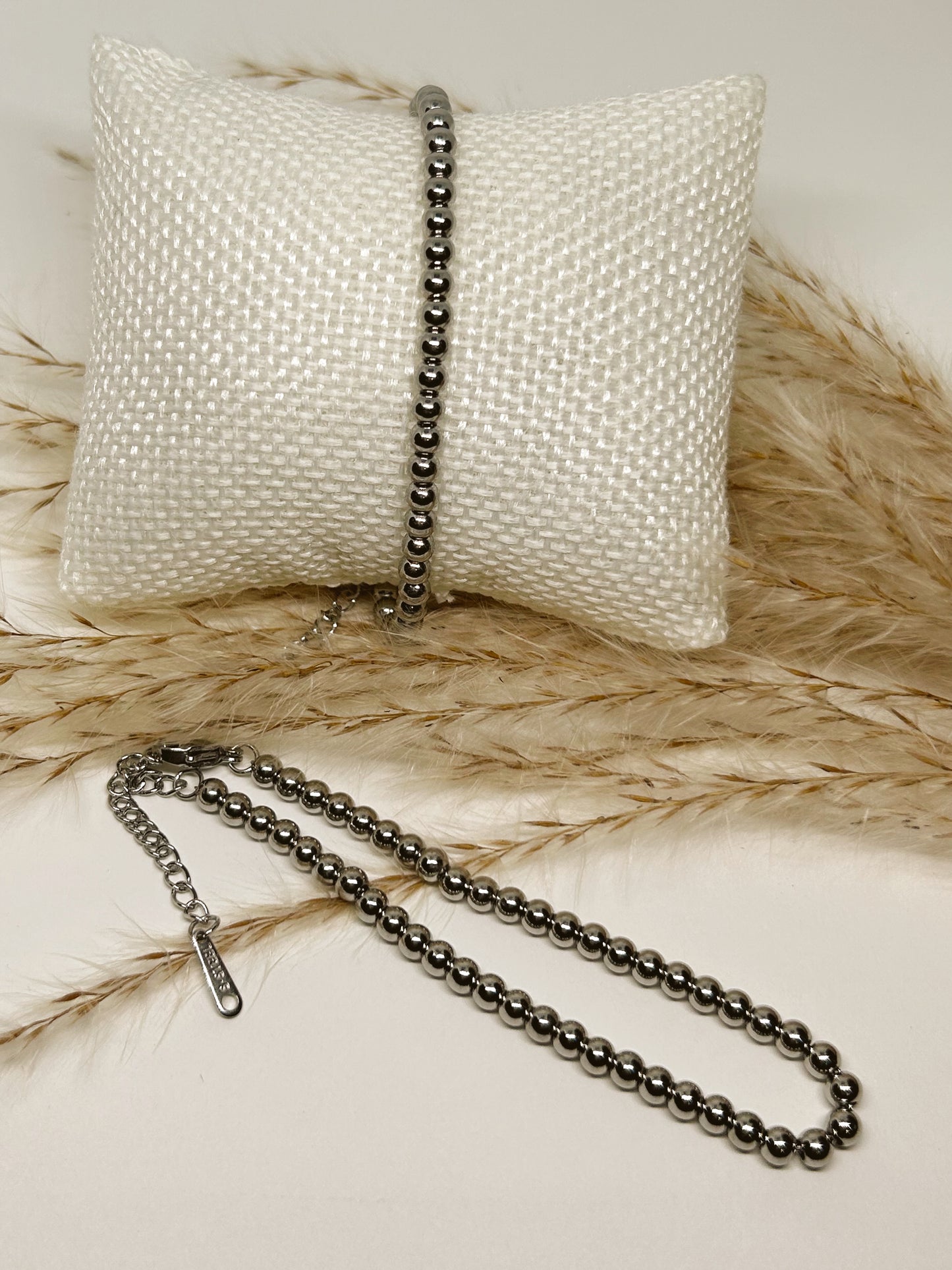 Cali - Silver Bracelet (Small Beads)